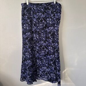 JM petite collection by Jennifer Moore floral lined skirt
